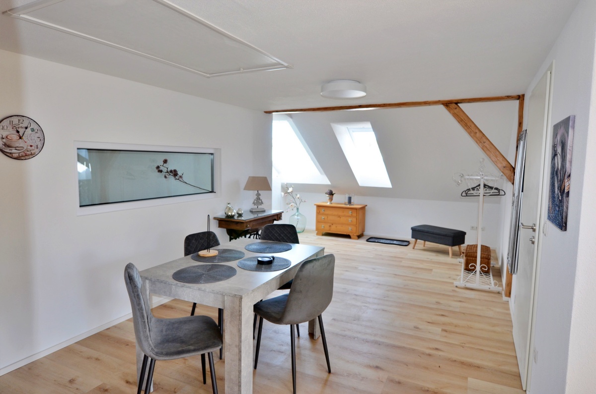 essbereich-ferienwohnung-koldas